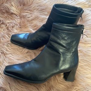 Vintage 90s Y2K square toe chunky leather Stuart Weitzman ankle boot